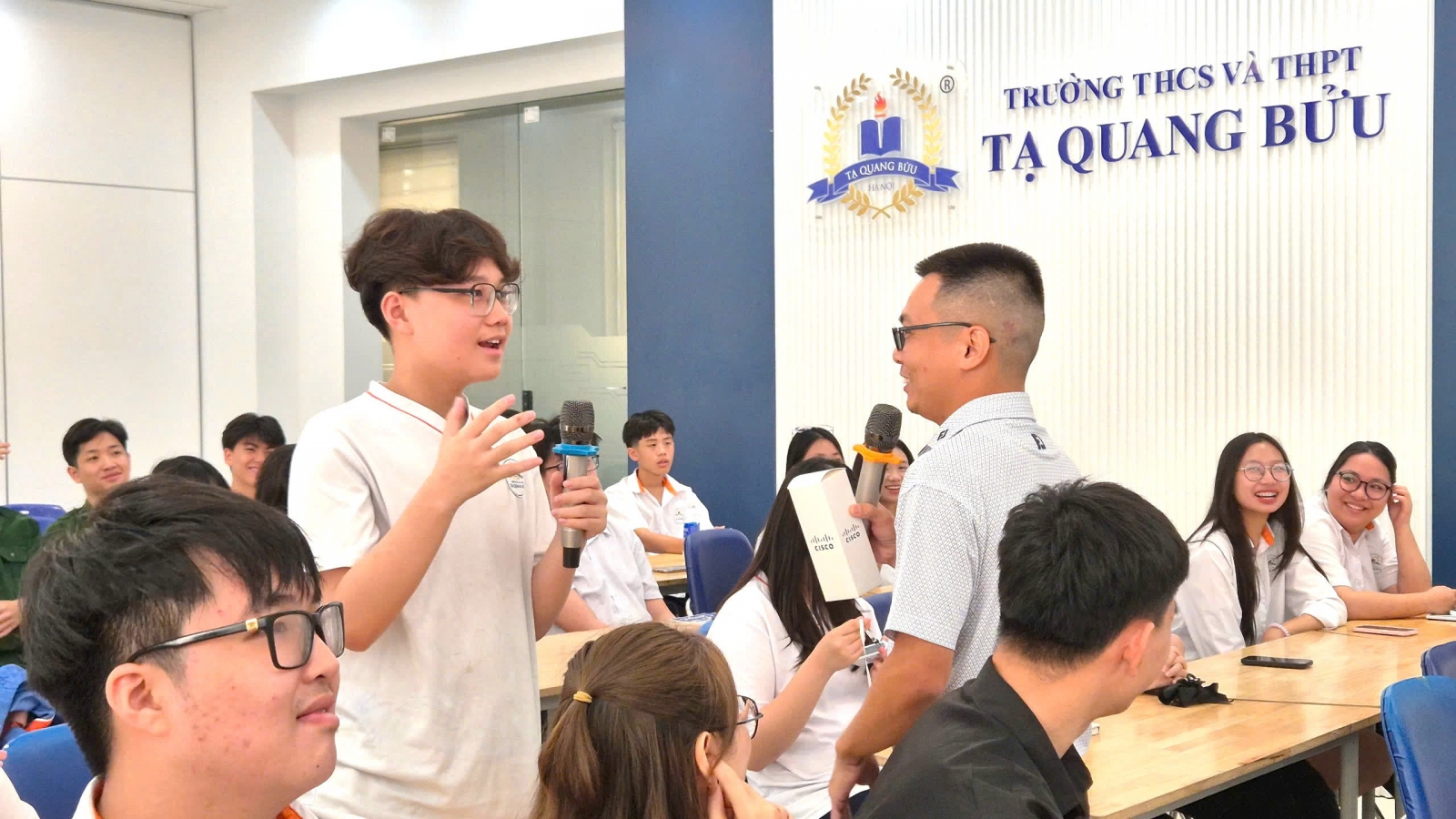 Khởi động chương trình “Gen Z và Cisco: An toàn từ trường học đến thế giới số”