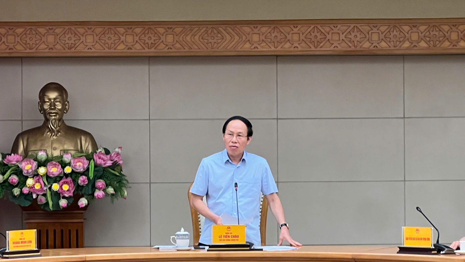 Phó Thủ tướng Lê Tiến Châu: Không để học sinh thất học vì thiếu giáo viên