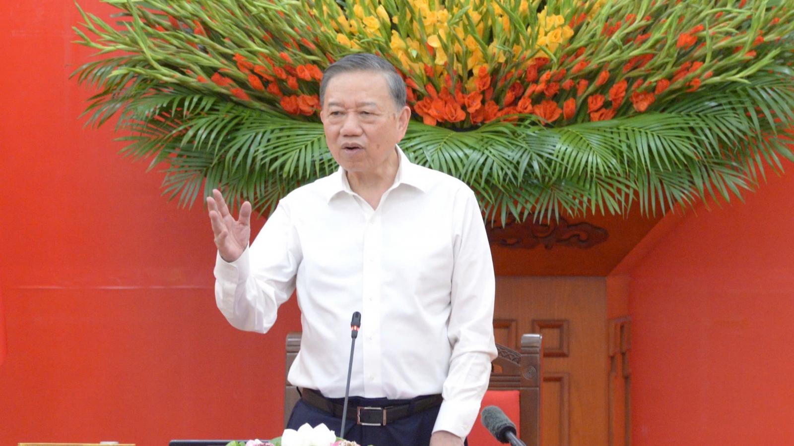 Tổng Bí thư, Chủ tịch nước chủ trì phiên họp chuyển đổi số ở hệ thống chính trị
