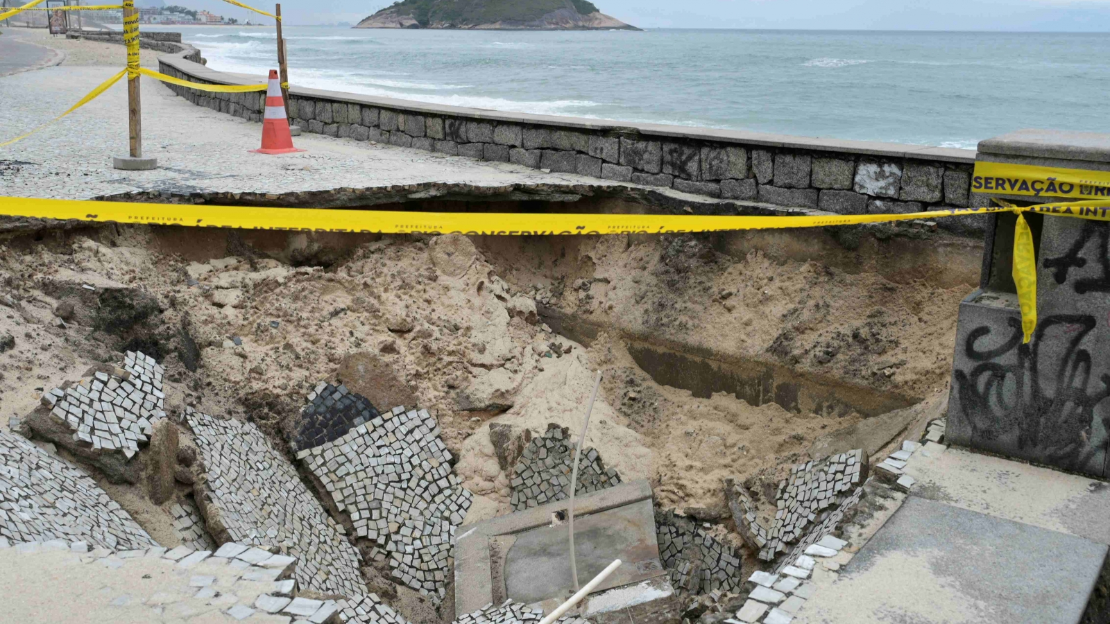 El Nino mạnh chưa từng có bắt đầu tác động đến khu vực Thái Bình Dương