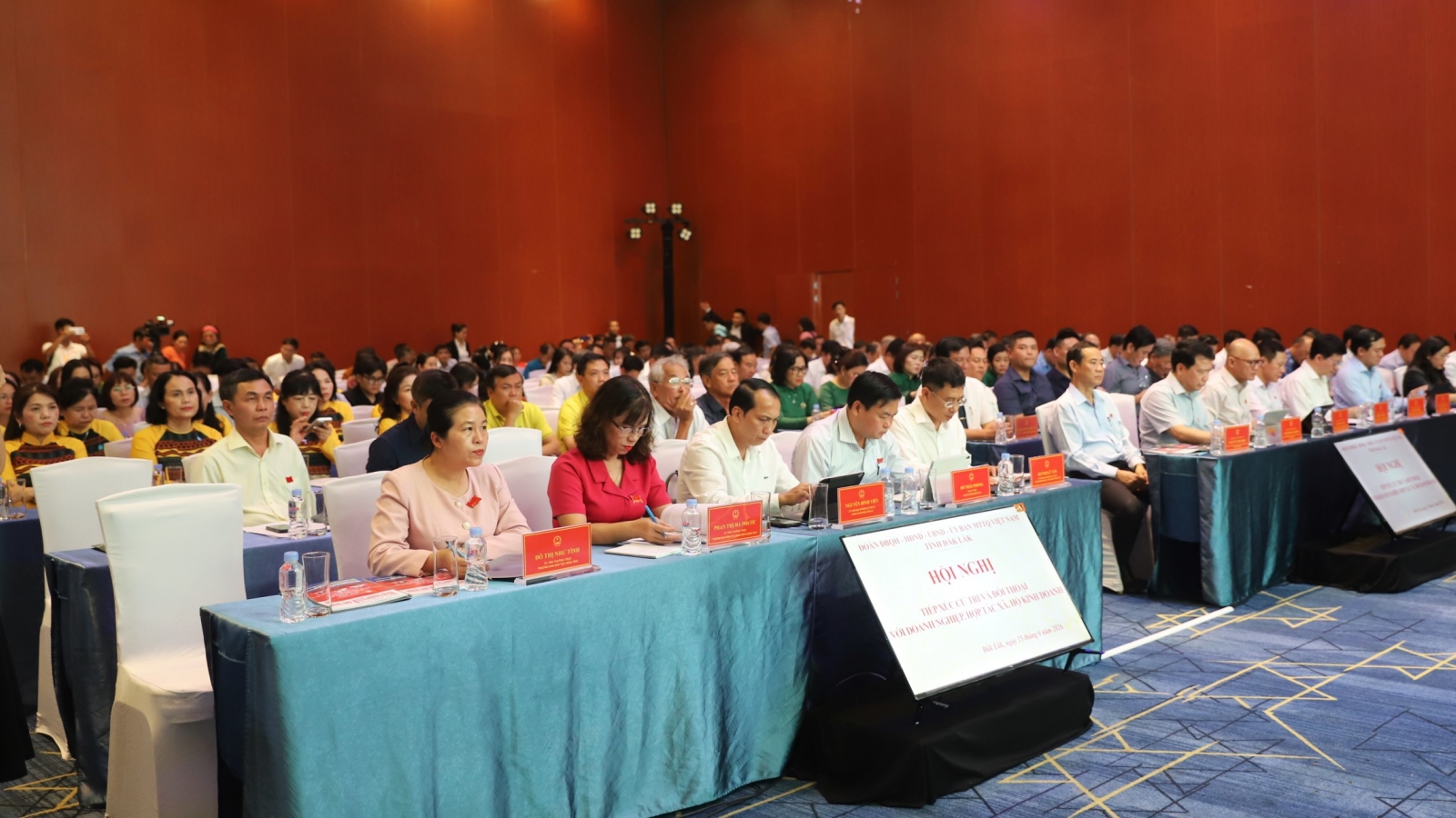 Đắk Lắk lắng nghe doanh nghiệp, thúc đẩy kinh tế tư nhân