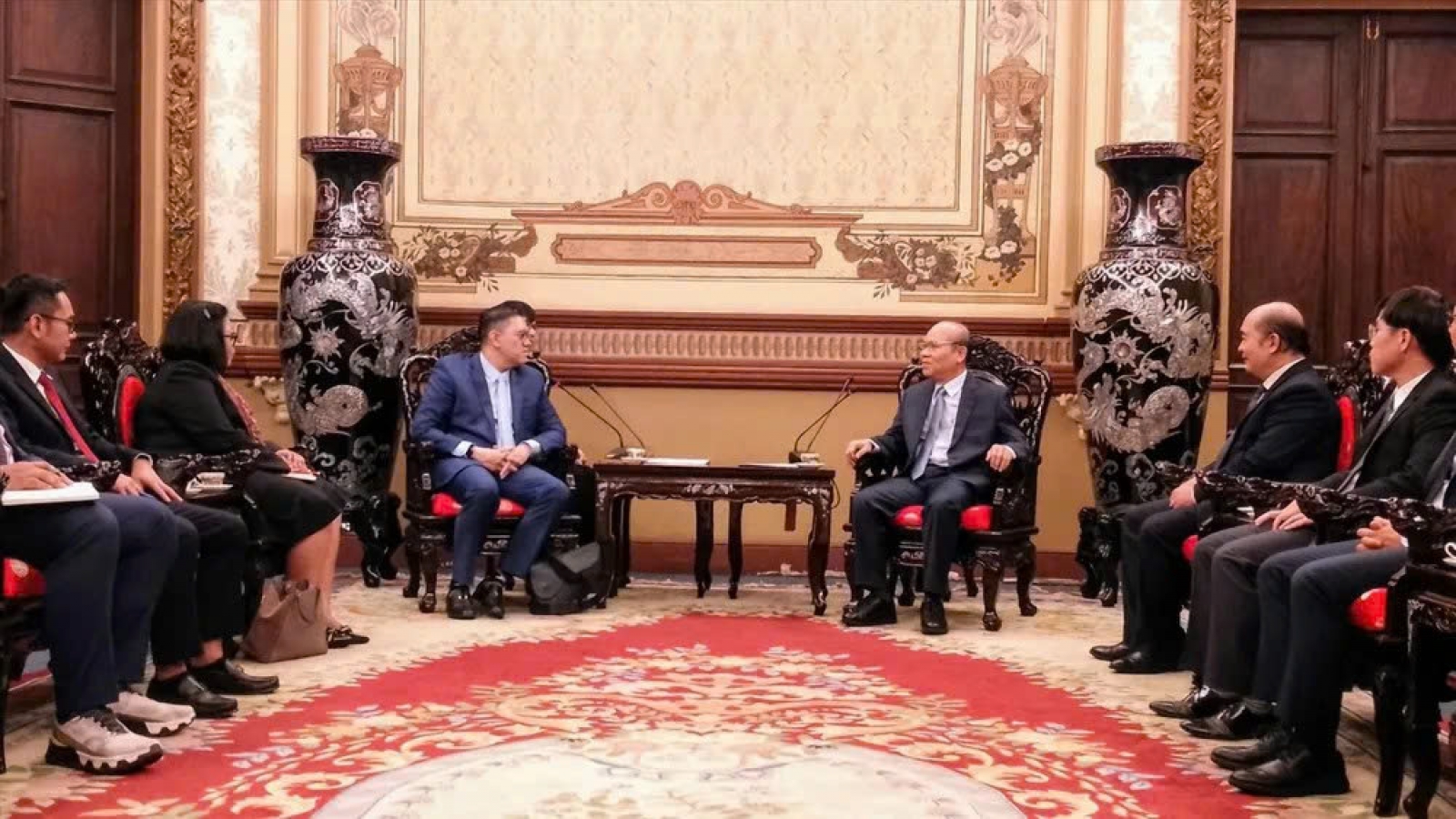 HCM City, Indonesia to expand cooperation in high-tech, maritime economy