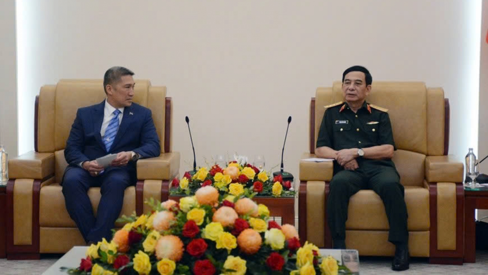 Vietnam urges United States to accelerate war legacy cooperation