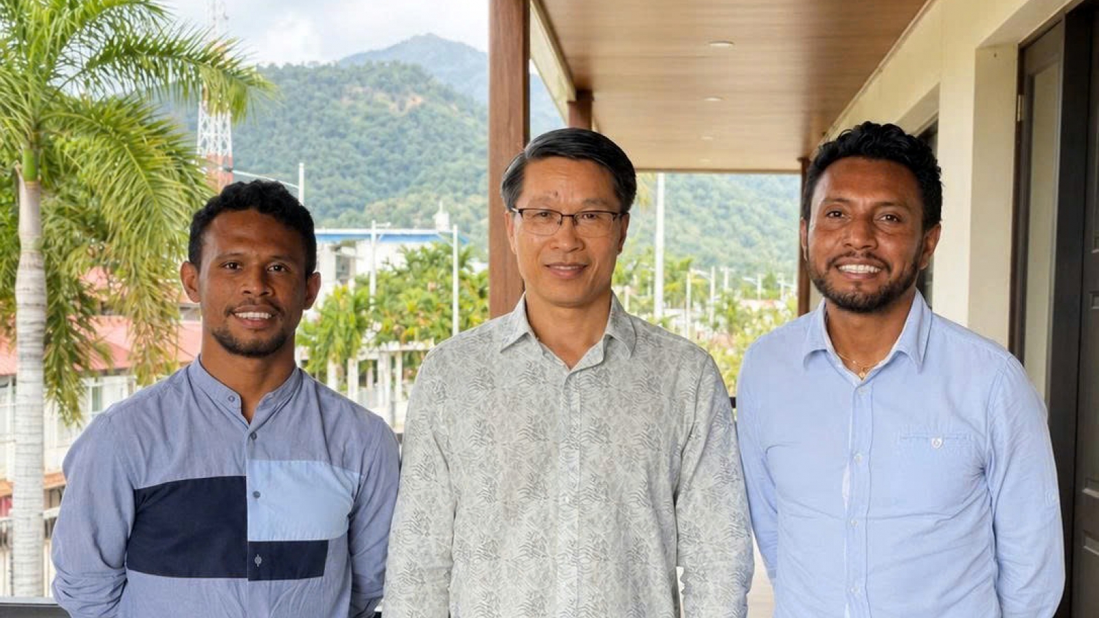 Vietnam ready to share education development experience with Timor-Leste