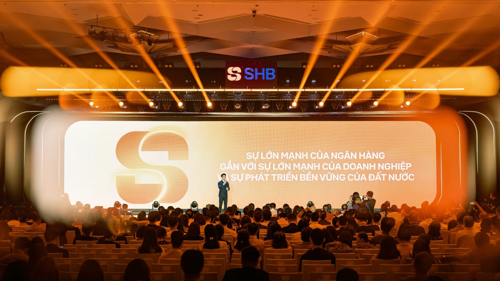 SHB đồng hành cùng đất nước với diện mạo mới và khát vọng vươn tầm