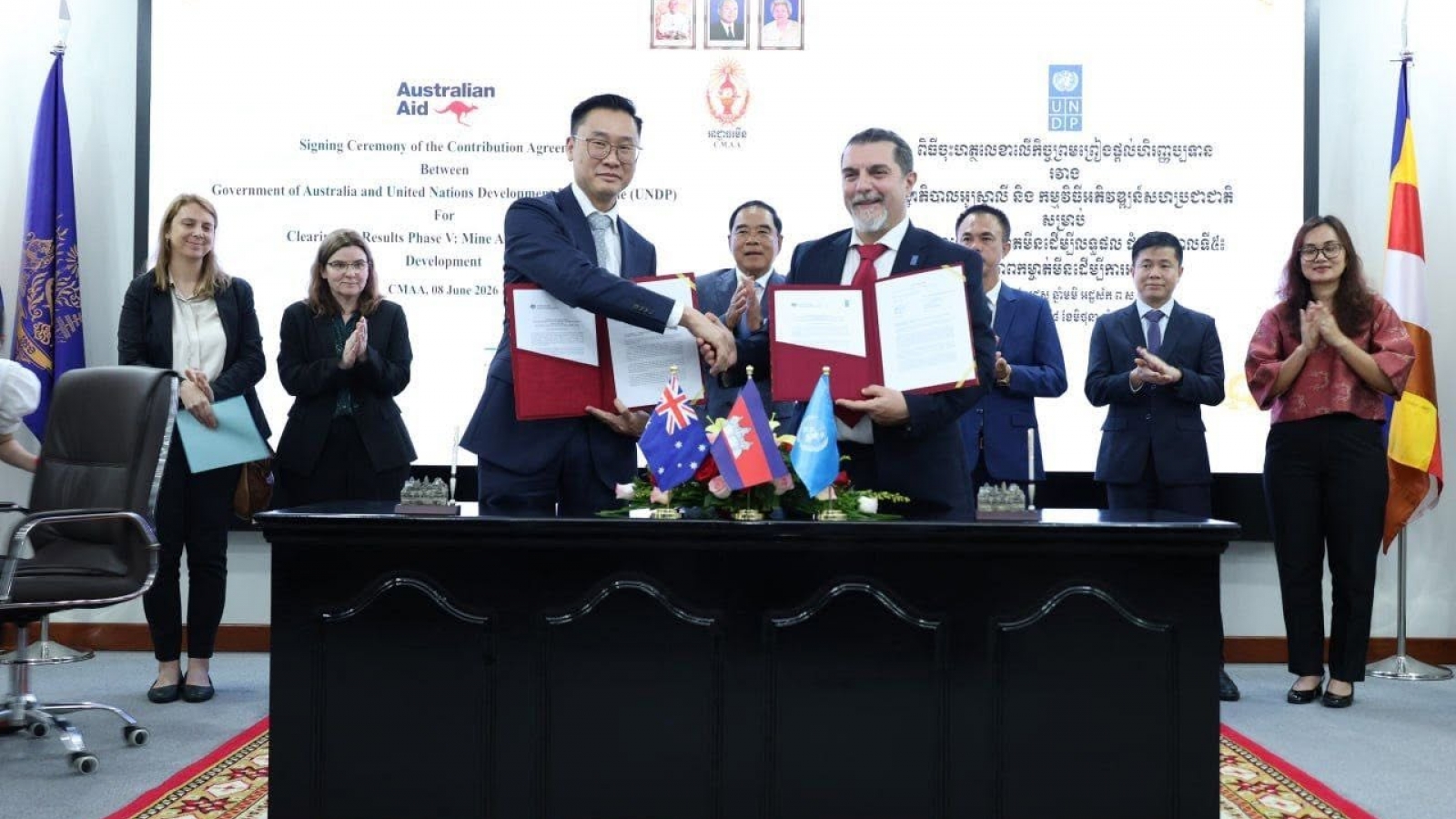 Australia tiếp tục hỗ trợ nỗ lực rà phá bom mìn tại Campuchia