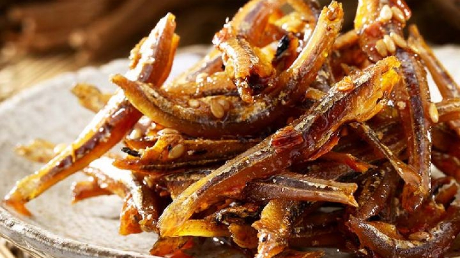 Loại cá nhỏ nhưng "có võ", ăn vào bổ não, dưỡng tim lại tốt cho xương khớp