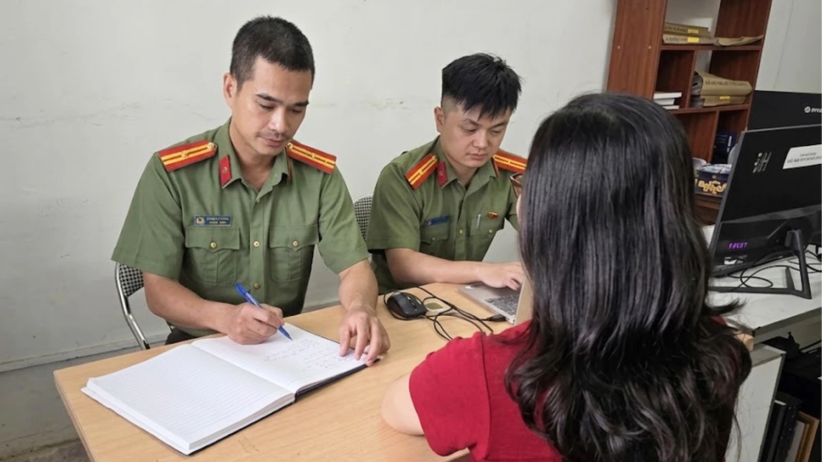 Đăng bài cổ súy mê tín trên mạng xã hội, người phụ nữ bị phạt 7,5 triệu đồng