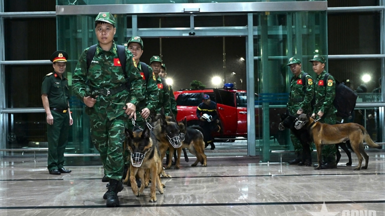 Thiếu tướng Phạm Văn Tỵ: Chúng tôi sẵn sàng làm nhiệm vụ trong mọi điều kiện