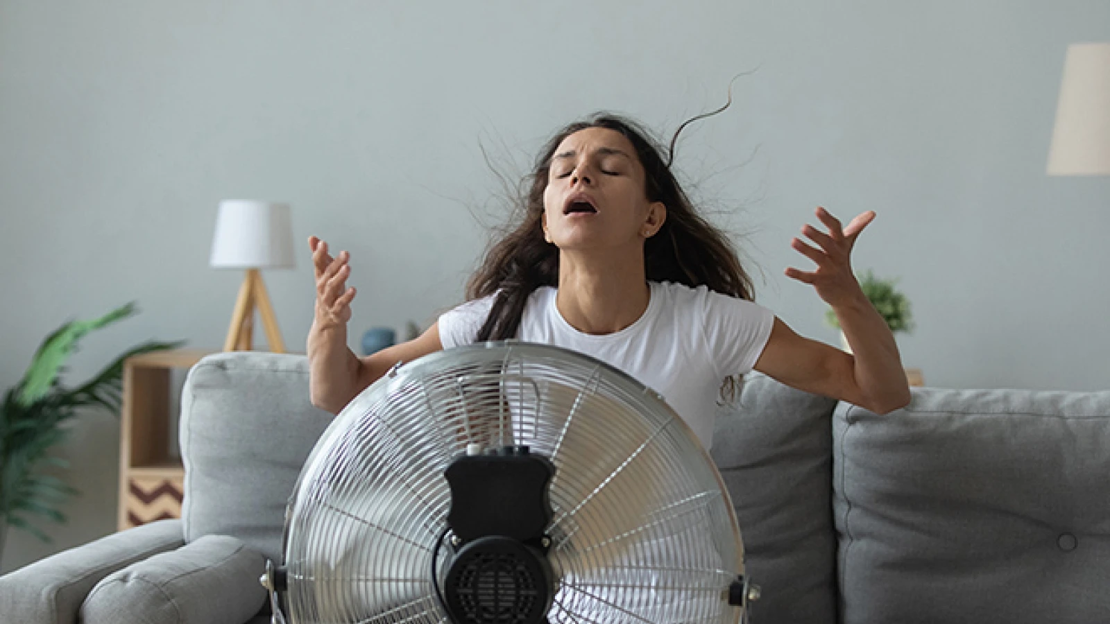 Nắng nóng đến mấy cũng đừng sử dụng quạt kiểu này vì cực hại sức khỏe