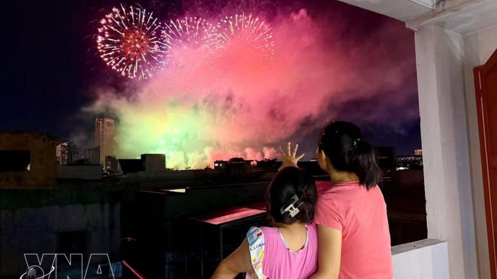 Da Nang International Fireworks Festival adds over 2,000 seats as demand soars