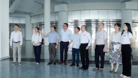 French company ramps up aviation investment cooperation in Bac Ninh