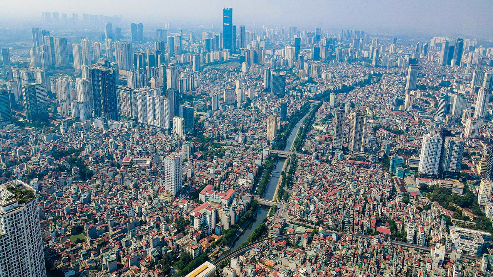 Hà Nội cần hoàn thiện tiêu chuẩn hạ tầng giao thông theo ba trụ cột chính