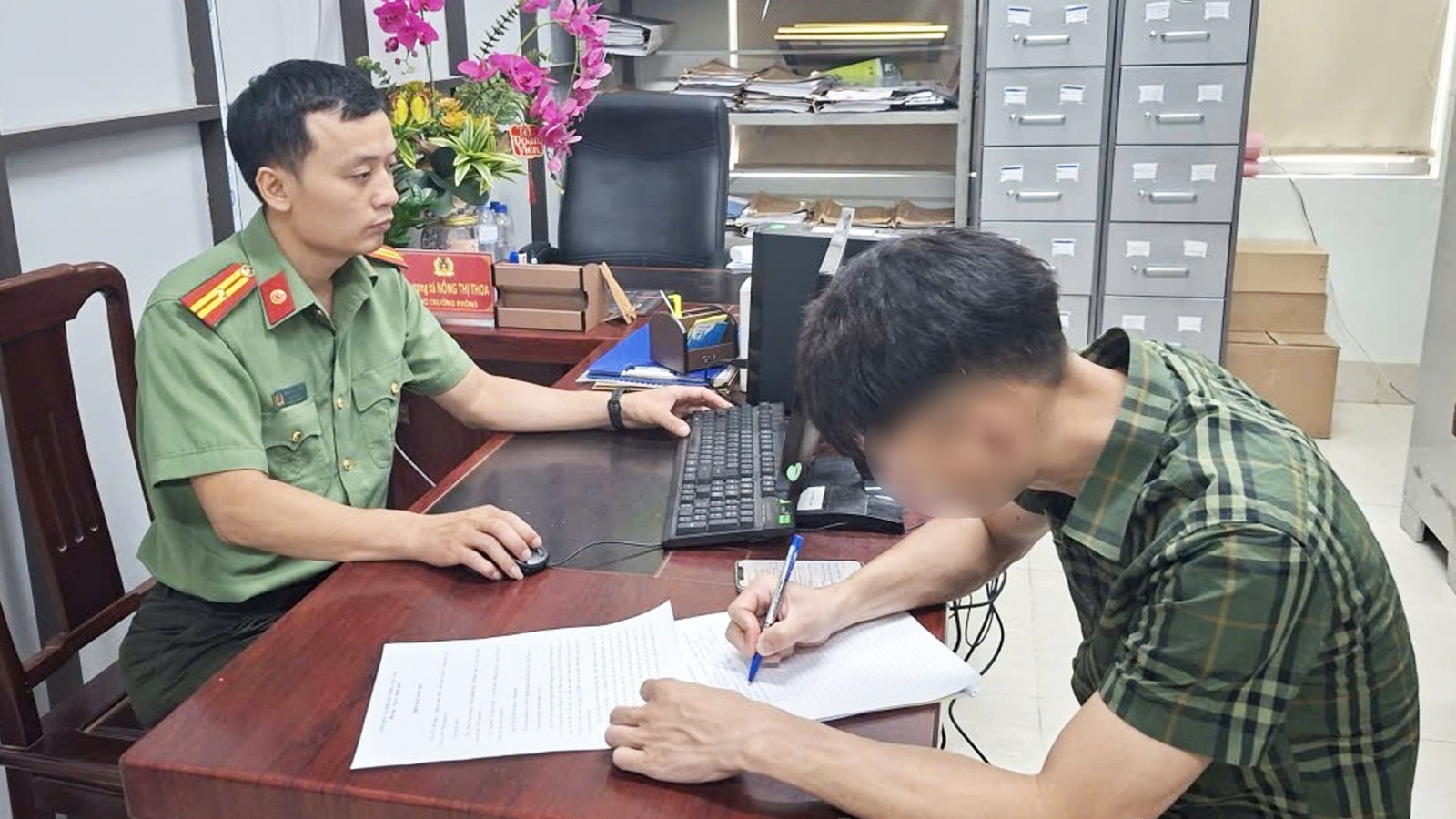 Hơn 60 người Thái Nguyên bị trục xuất vì lao động chui