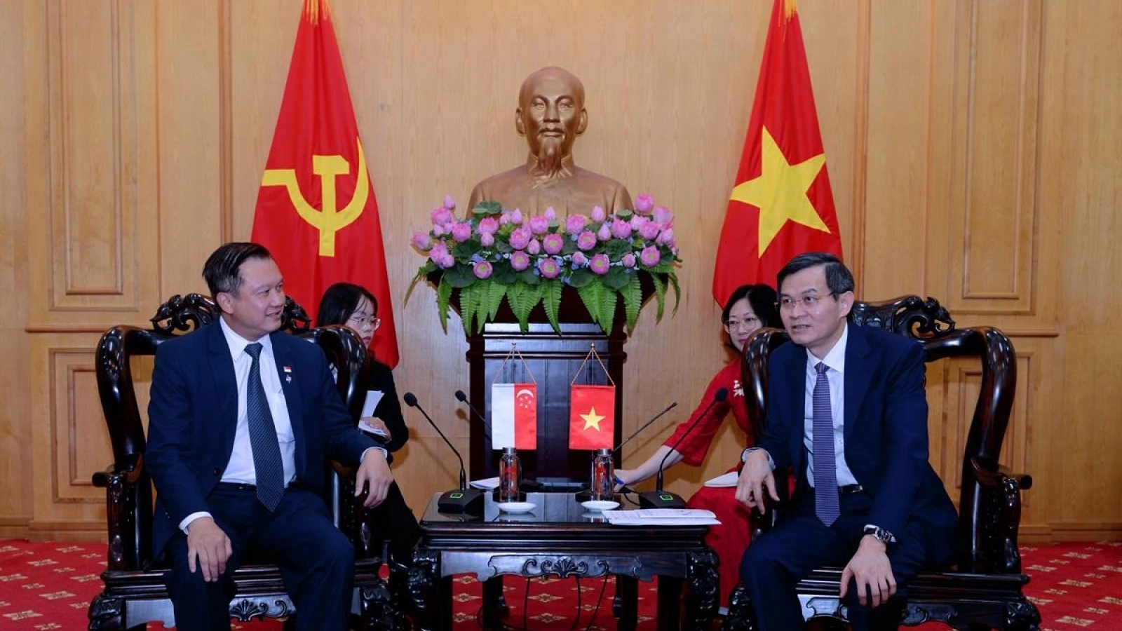 PGS.TS Đoàn Minh Huấn làm việc với Đoàn đại biểu PAP, Đoàn đại biểu Đảng FRETILIN