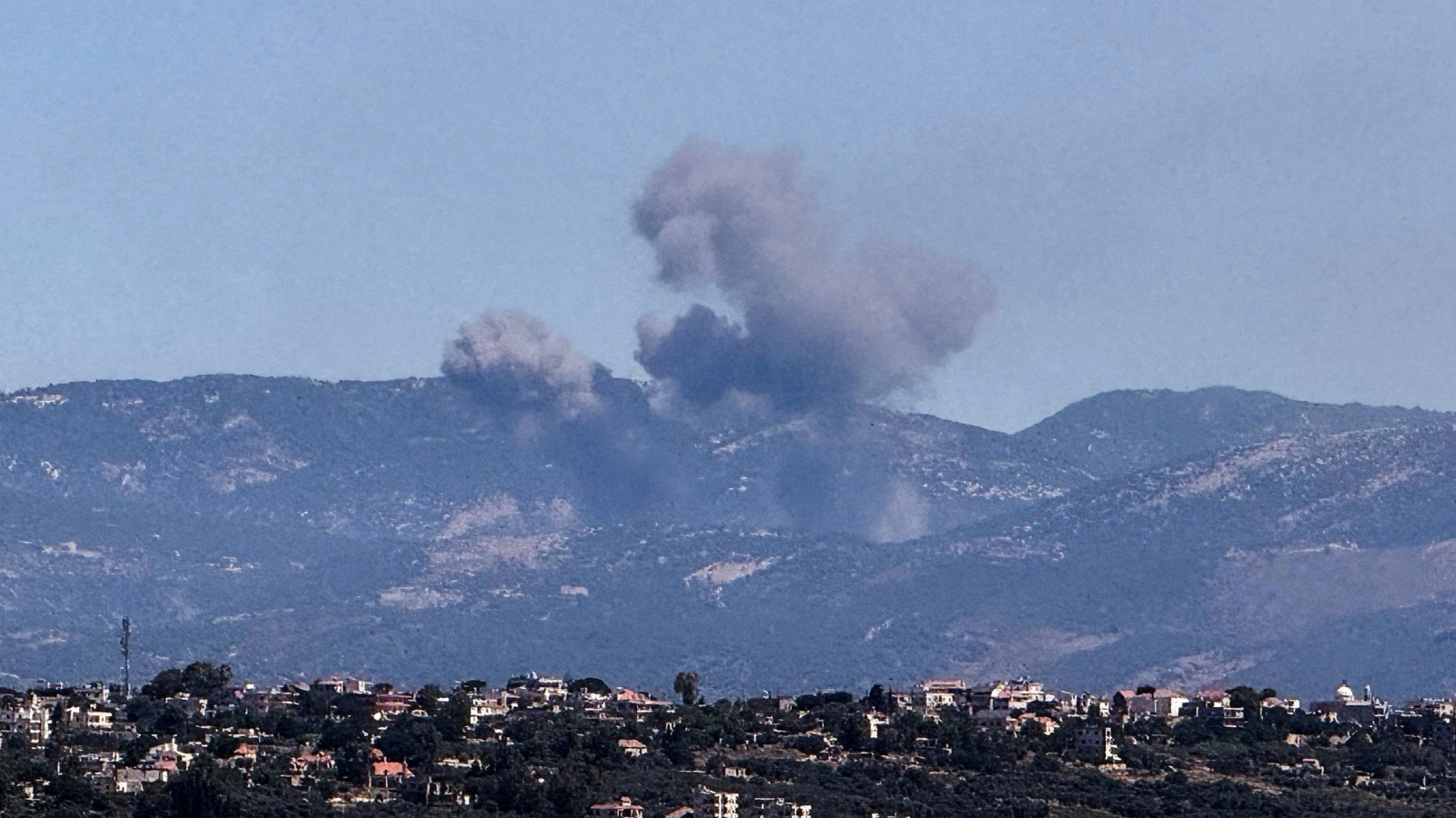 Iran yêu cầu Israel rút toàn bộ quân khỏi Lebanon