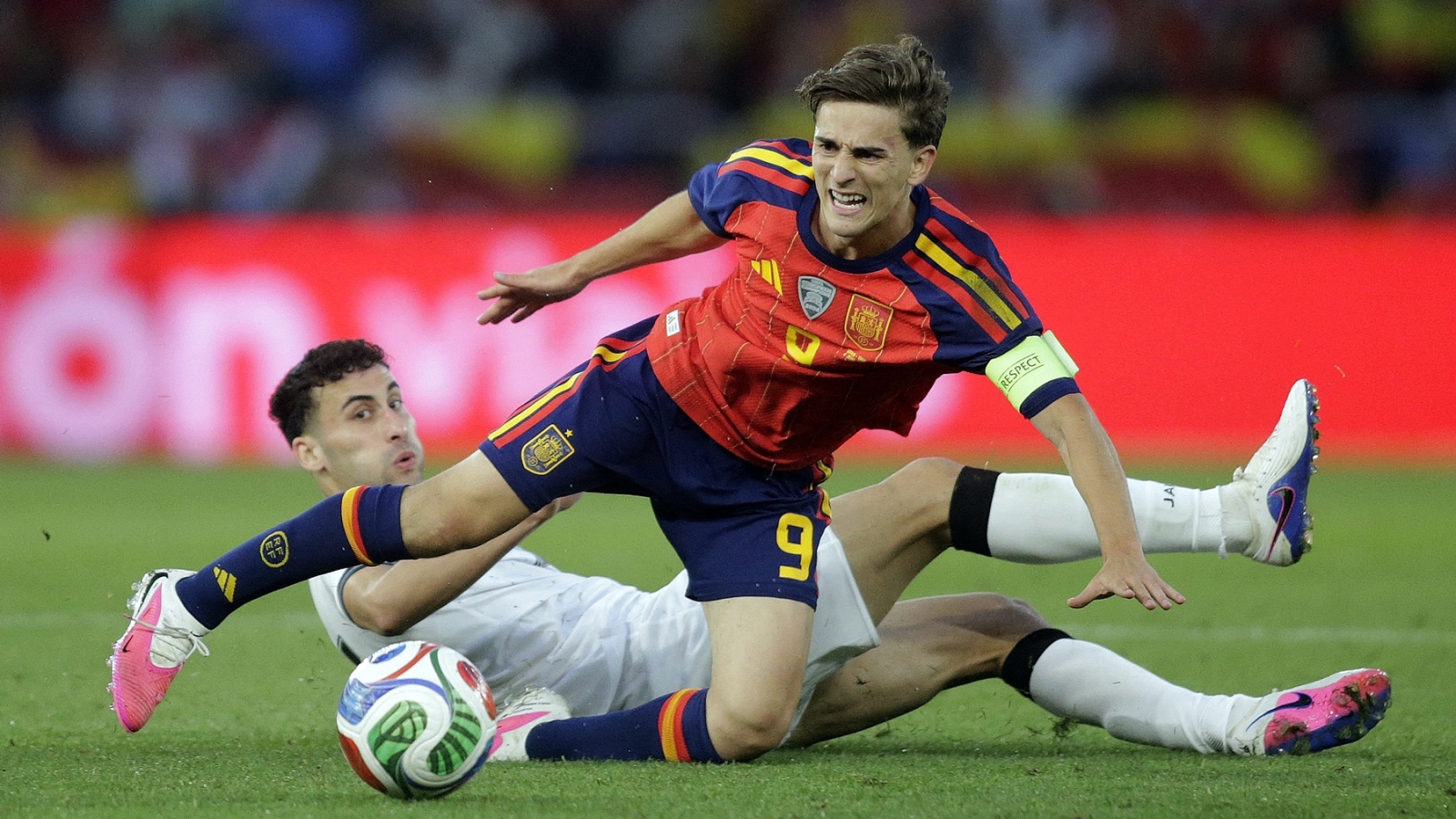 Kết quả bóng đá hôm nay 5/6: Tây Ban Nha, Pháp gây thất vọng trước World Cup