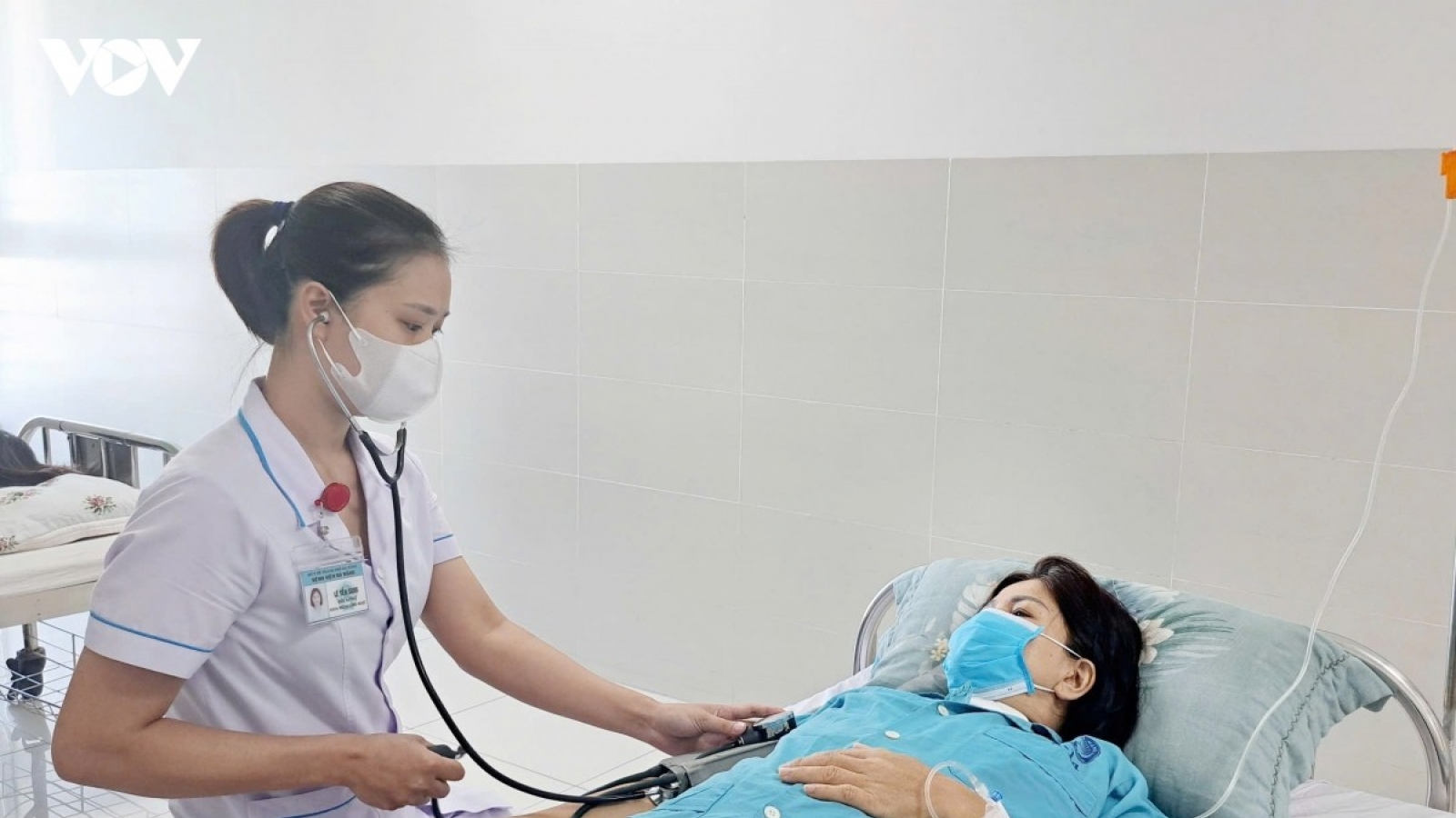 Mở rộng quyền lợi BHYT: Khám ngoại trú trái tuyến được thanh toán 50% mức hưởng