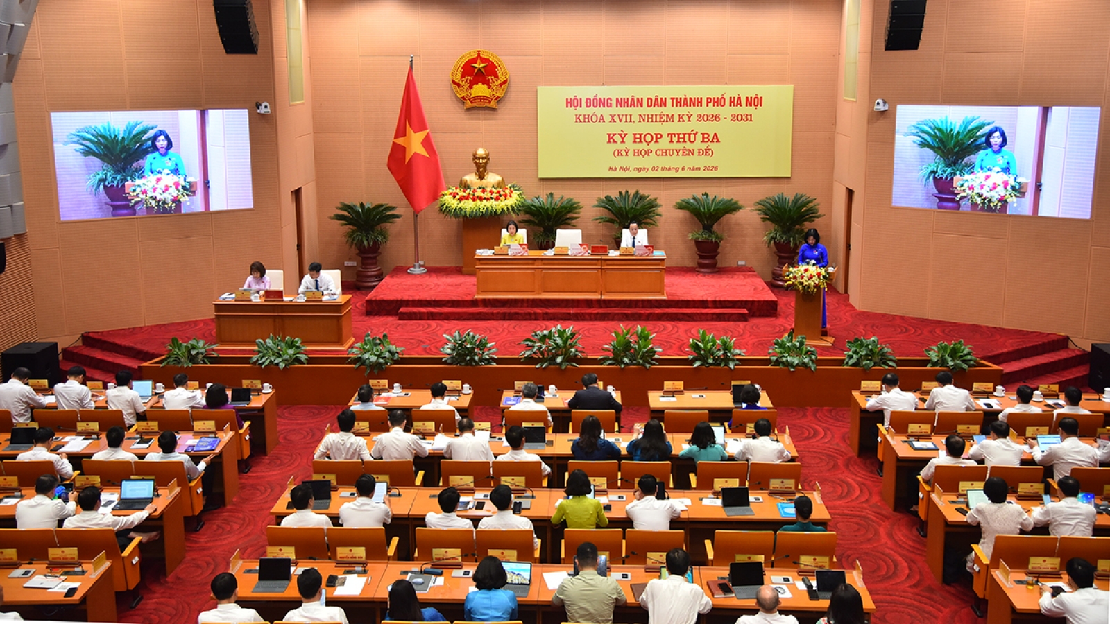 HĐND thành phố Hà Nội xem xét Đề án vùng phát thải thấp trong Vành đai 1