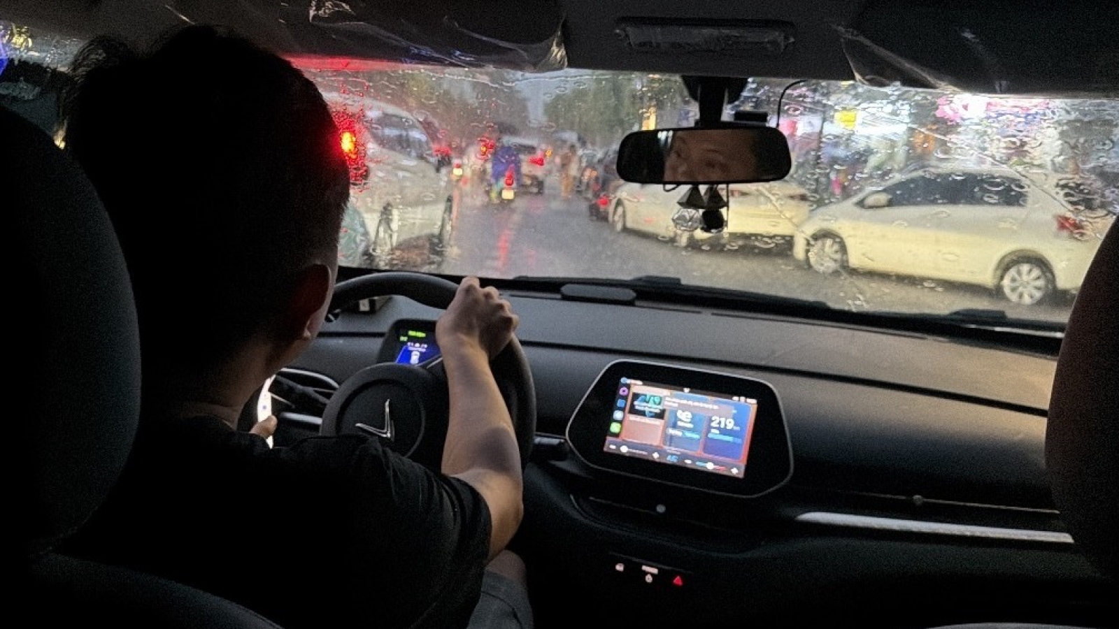 Quy định tài xế lái xe liên tục 4 giờ phải nghỉ: Những đối tượng nào buộc phải áp