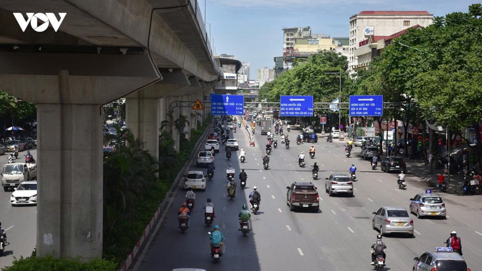 Ngày 25/6: Hà Nội nắng nóng gay gắt 38 độ C, Bắc Bộ chiều tối đề phòng mưa dông