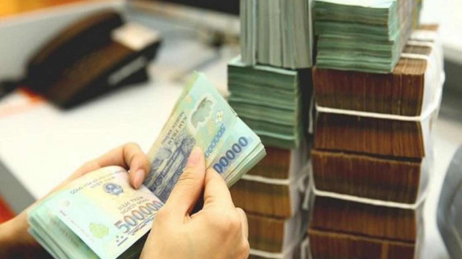 Giao kế hoạch đầu tư công vốn ngân sách Trung ương cho các bộ, địa phương