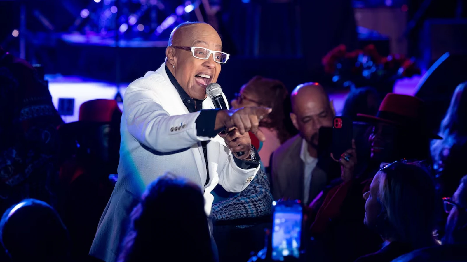 Huyền thoại R&B/soul từng giành Grammy qua đời ở tuổi 75