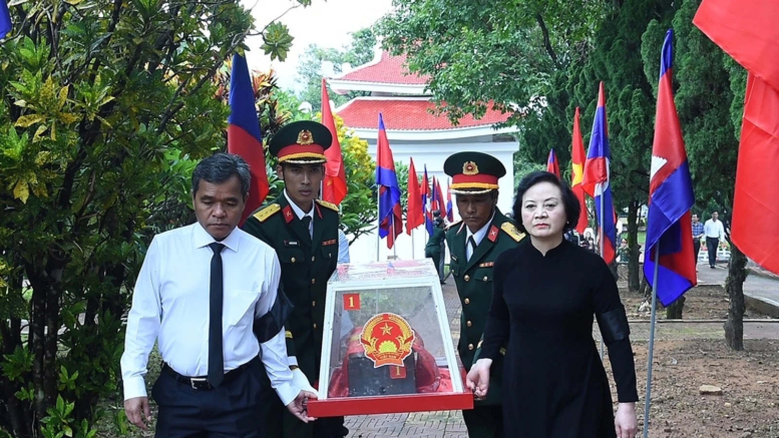Phó Thủ tướng Phạm Thị Thanh Trà dự lễ truy điệu, an táng liệt sĩ tại Quảng Ngãi