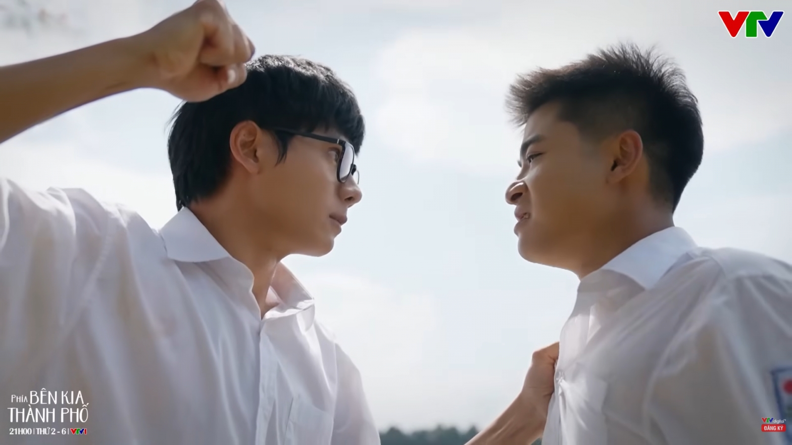 Phía bên kia thành phố: Khán giả “khóc hết nước mắt” vì bi kịch của Cương và Khuê