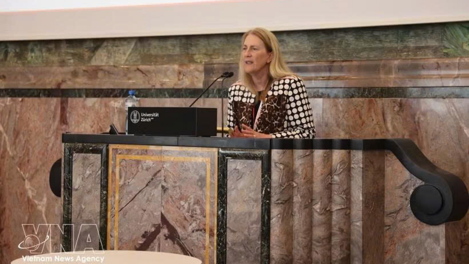 Switzerland identifies Vietnam as priority partner in Southeast Asia