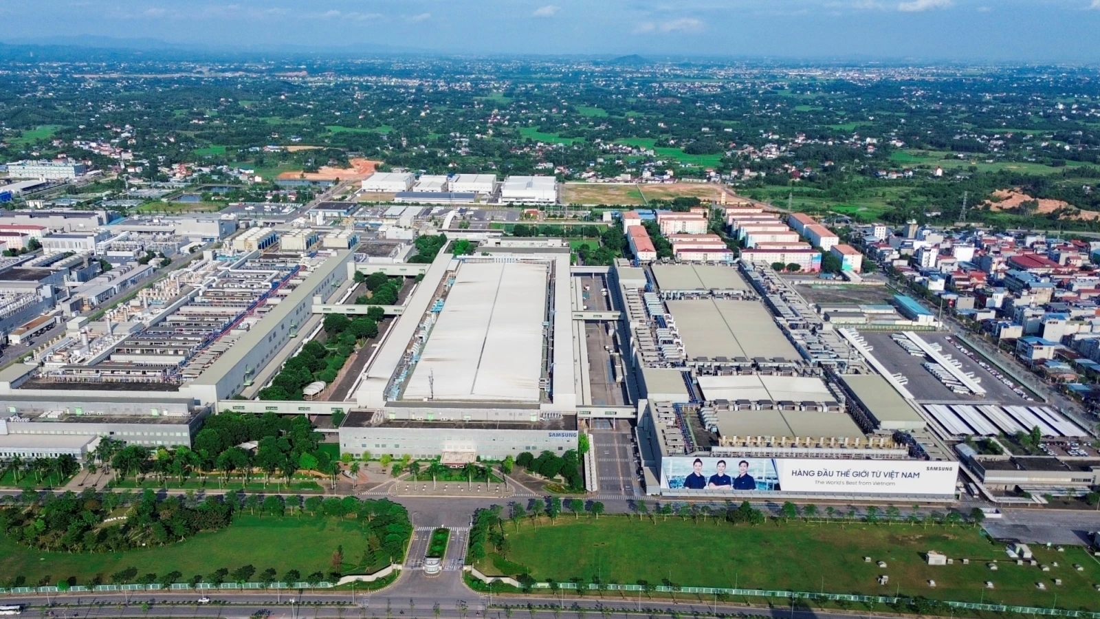 Samsung Electronics trở thành doanh nghiệp tiên phong mua điện năng lượng tái tạo