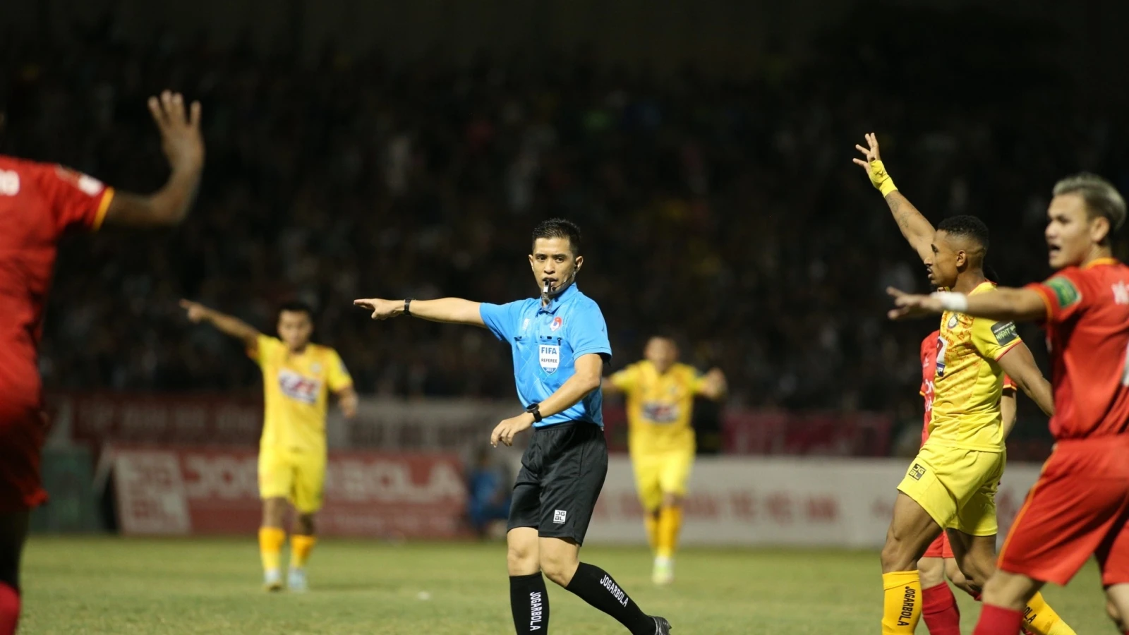 VPF có quyết định bất ngờ về công tác trọng tài ở vòng 26 V-League 2025/2026
