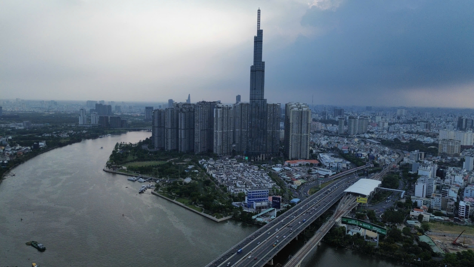 50 năm mang tên Bác, TP.HCM hướng tới đột phá thể chế