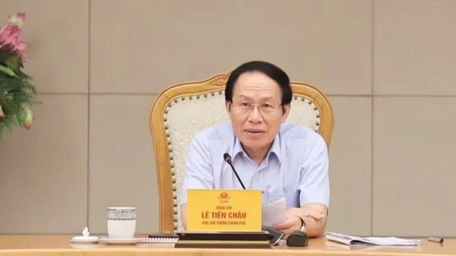 Phó Thủ tướng Lê Tiến Châu phê bình một số bộ, ngành, địa phương