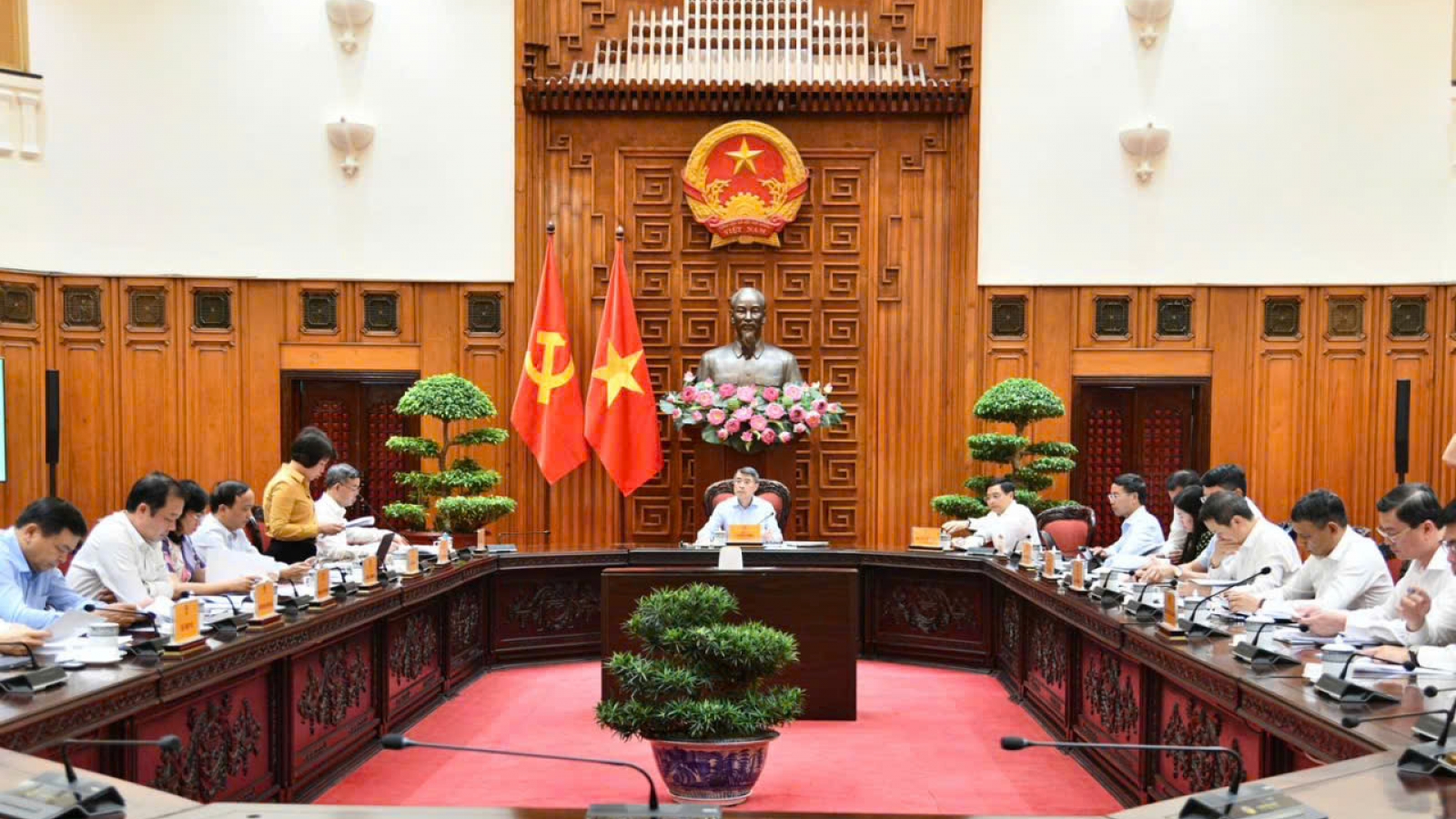 Thủ tướng: Tạo cơ chế đột phá để sớm có sản phẩm, dịch vụ tài chính mới chủ chốt