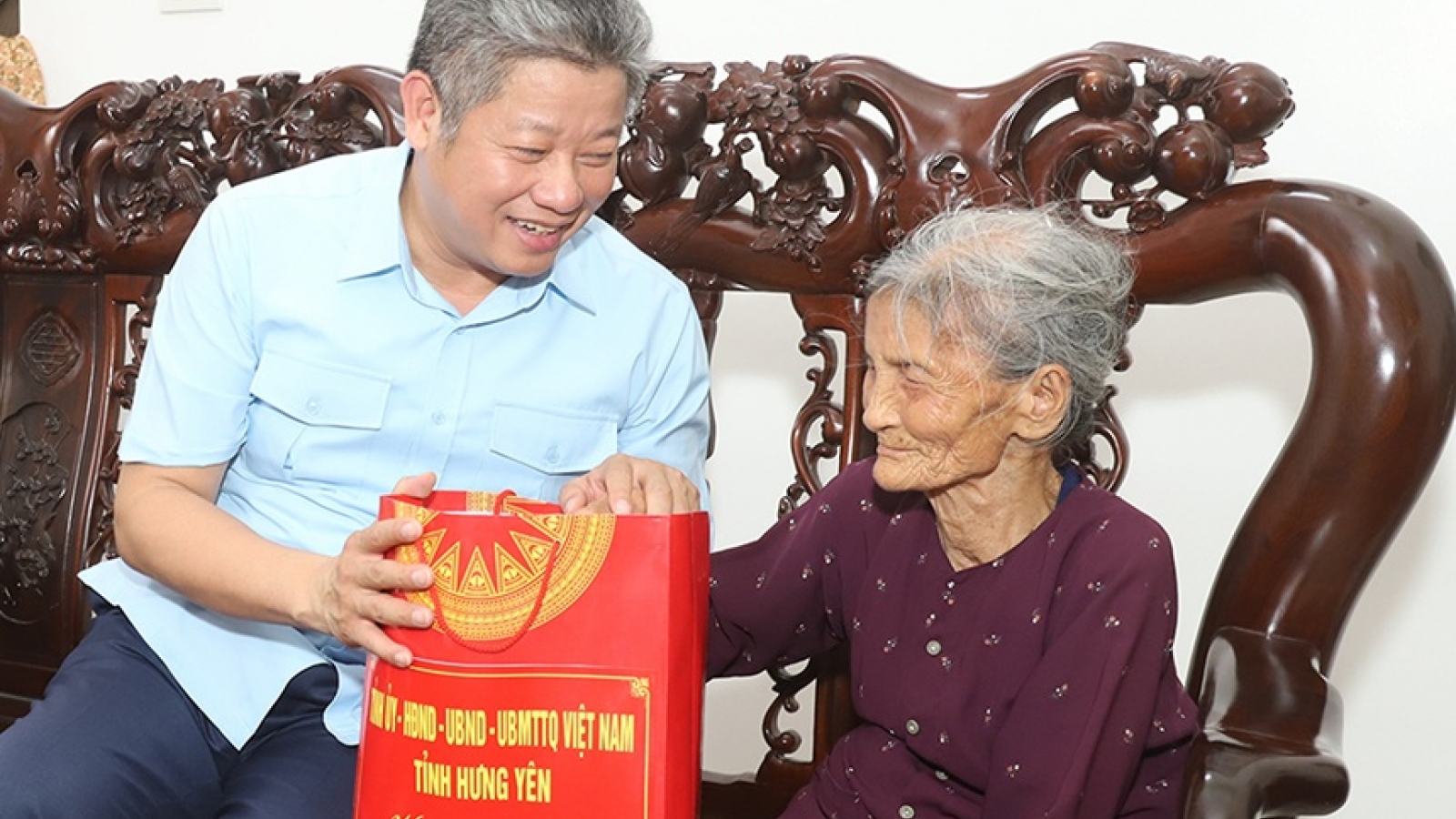 Hưng Yên nối dài hành trình tri ân người có công với cách mạng