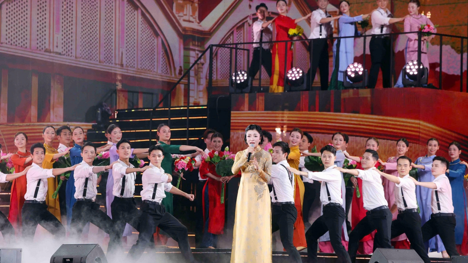 Gala "Tổ quốc bình yên" - Bản trường ca nghệ thuật tri ân 80 năm lực lượng an ninh