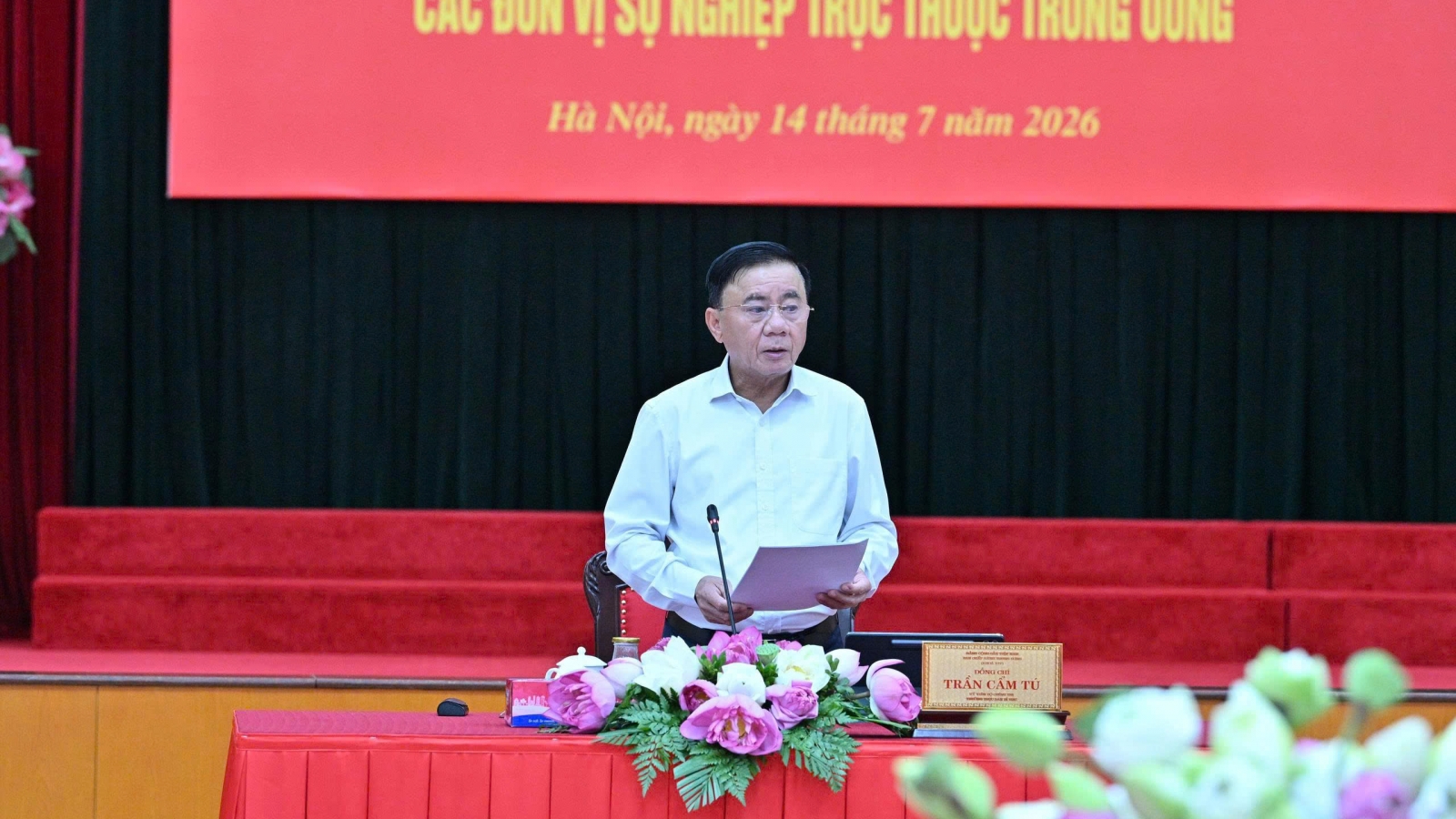 Thường trực Ban Bí thư Trần Cẩm Tú chủ trì Hội nghị giao ban quý 2