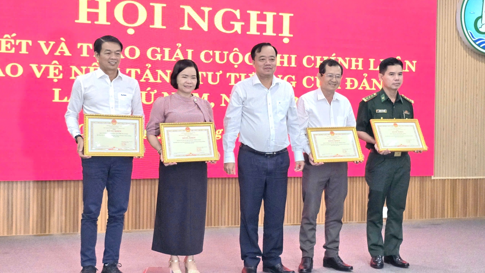 Cà Mau: Gần 2.500 tác phẩm dự cuộc thi bảo vệ nền tảng tư tưởng Đảng
