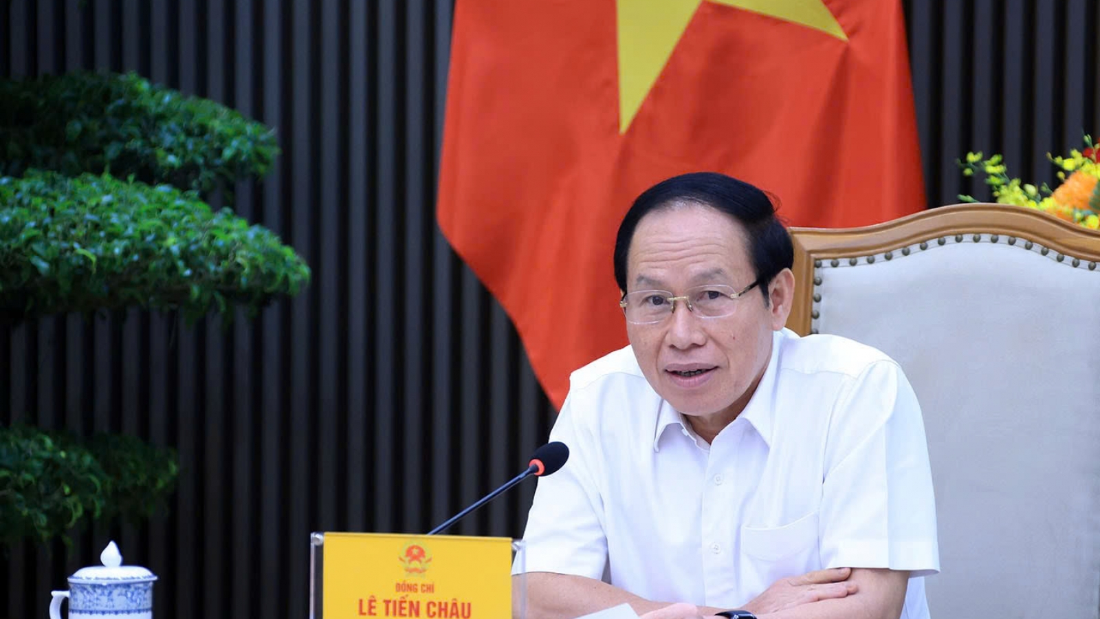 Phó Thủ tướng: Yêu cầu rõ thẩm quyền, rõ thời hạn khi xử lý văn bản bất cập