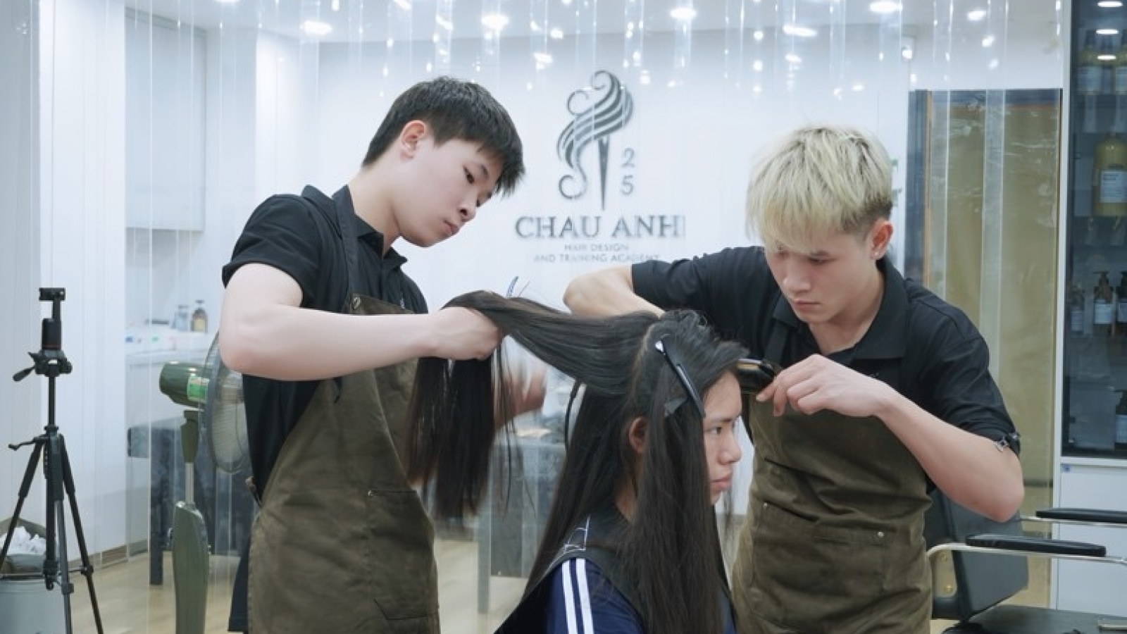 Châu Anh Hair Academy đào tạo nghề tóc chính quy, cơ hội lập nghiệp cho người trẻ