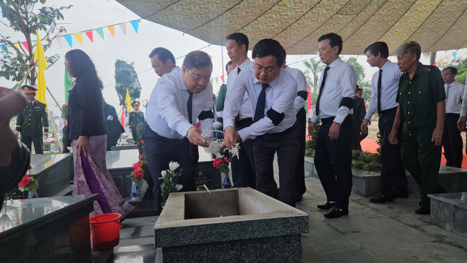 Tây Ninh an táng 173 hài cốt liệt sĩ hy sinh tại Campuchia