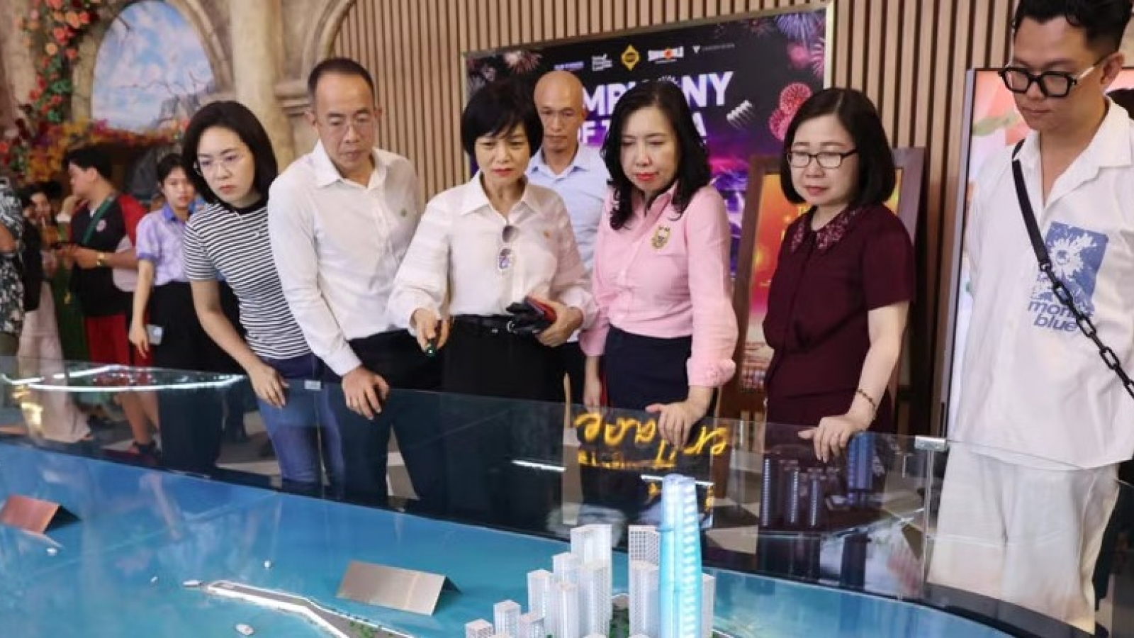 Deputy FM calls for world-class media facilities for APEC 2027 in Phu Quoc