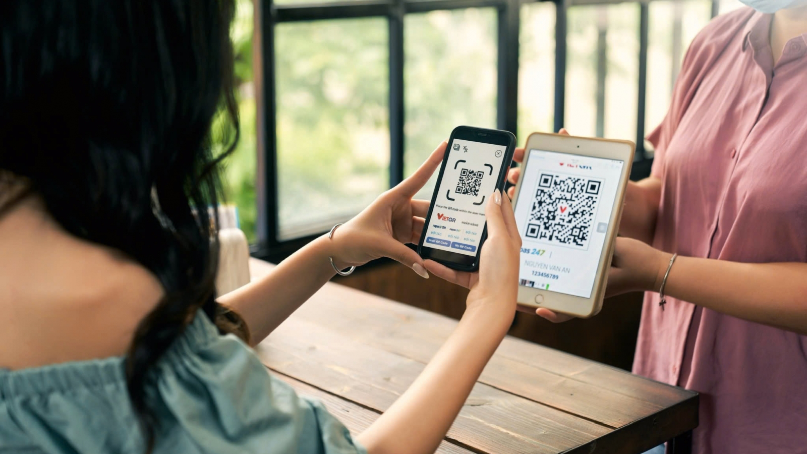 Singapore visitors can now pay in Vietnam using VietQRGlobal