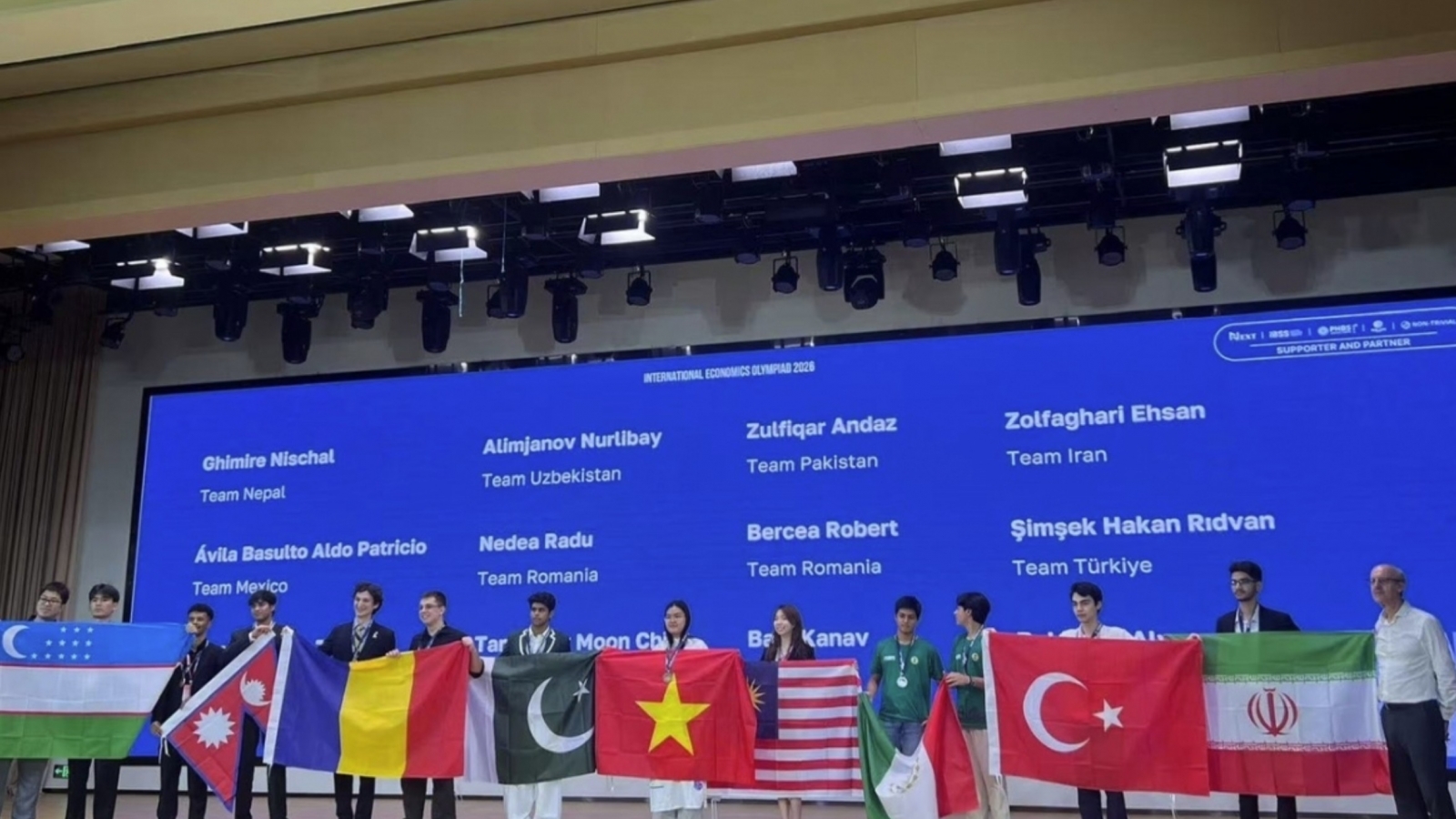 Vietnam wins two medals in debut at International Economics Olympiad 2026