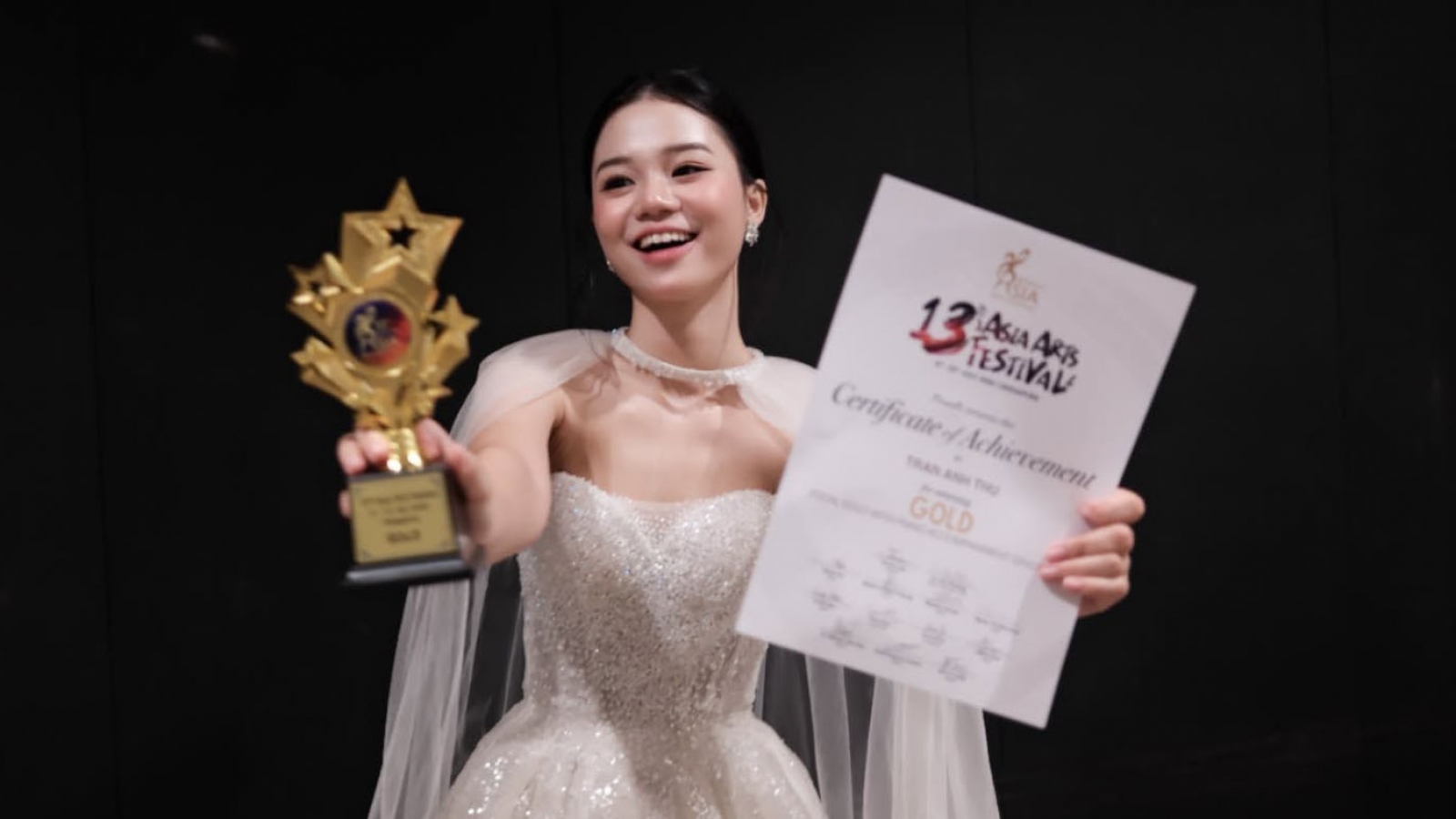 Anh Thư: Từ “Tiếng hát Hà Nội” đến giải Vàng quốc tế tuổi 17