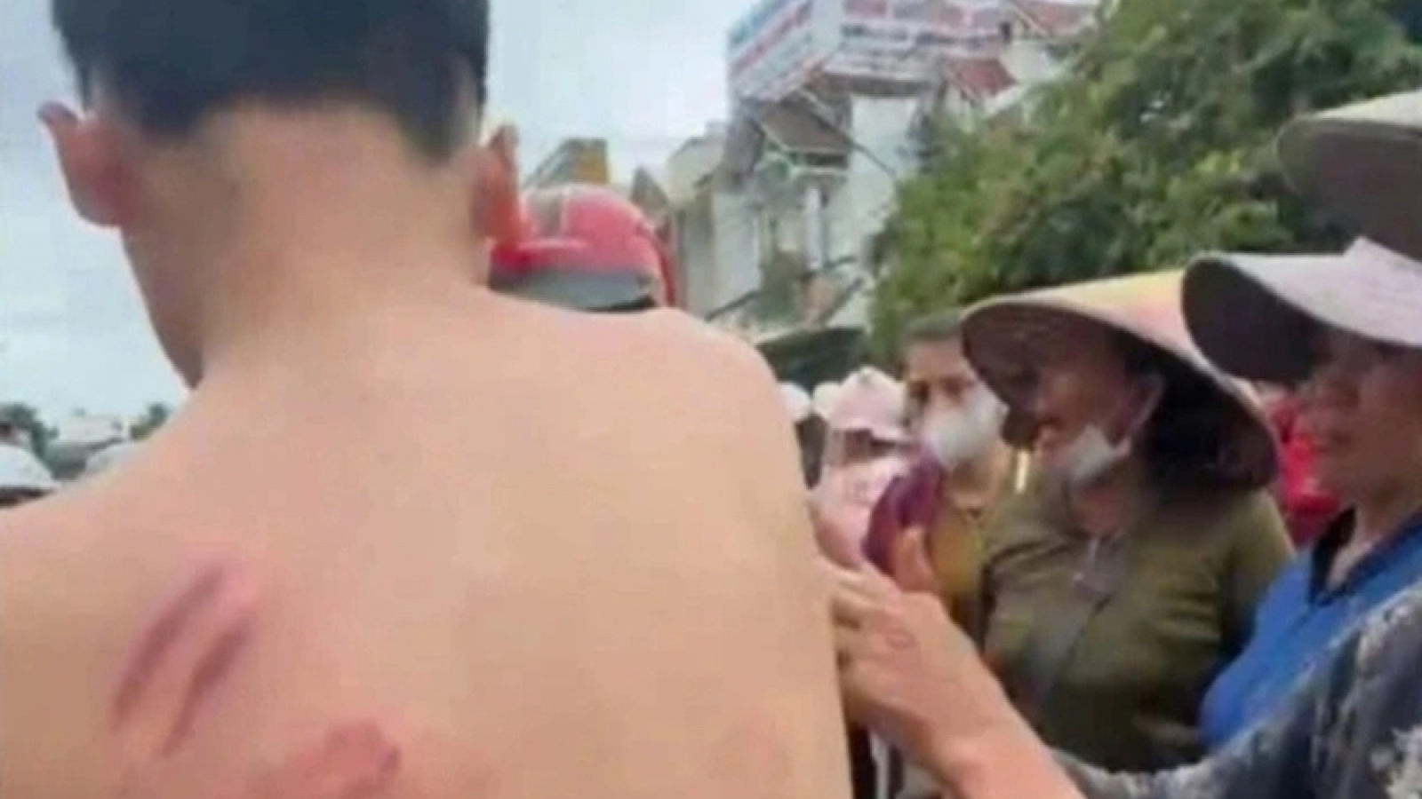 Công an Gia Lai xác minh vụ người dân livestream tố CSGT truy đuổi, đánh người