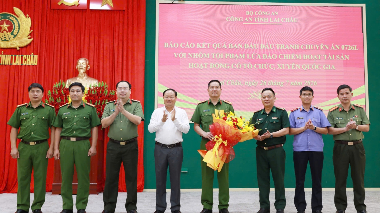Lai Châu biểu dương lực lượng phá chuyên án lừa đảo xuyên quốc gia