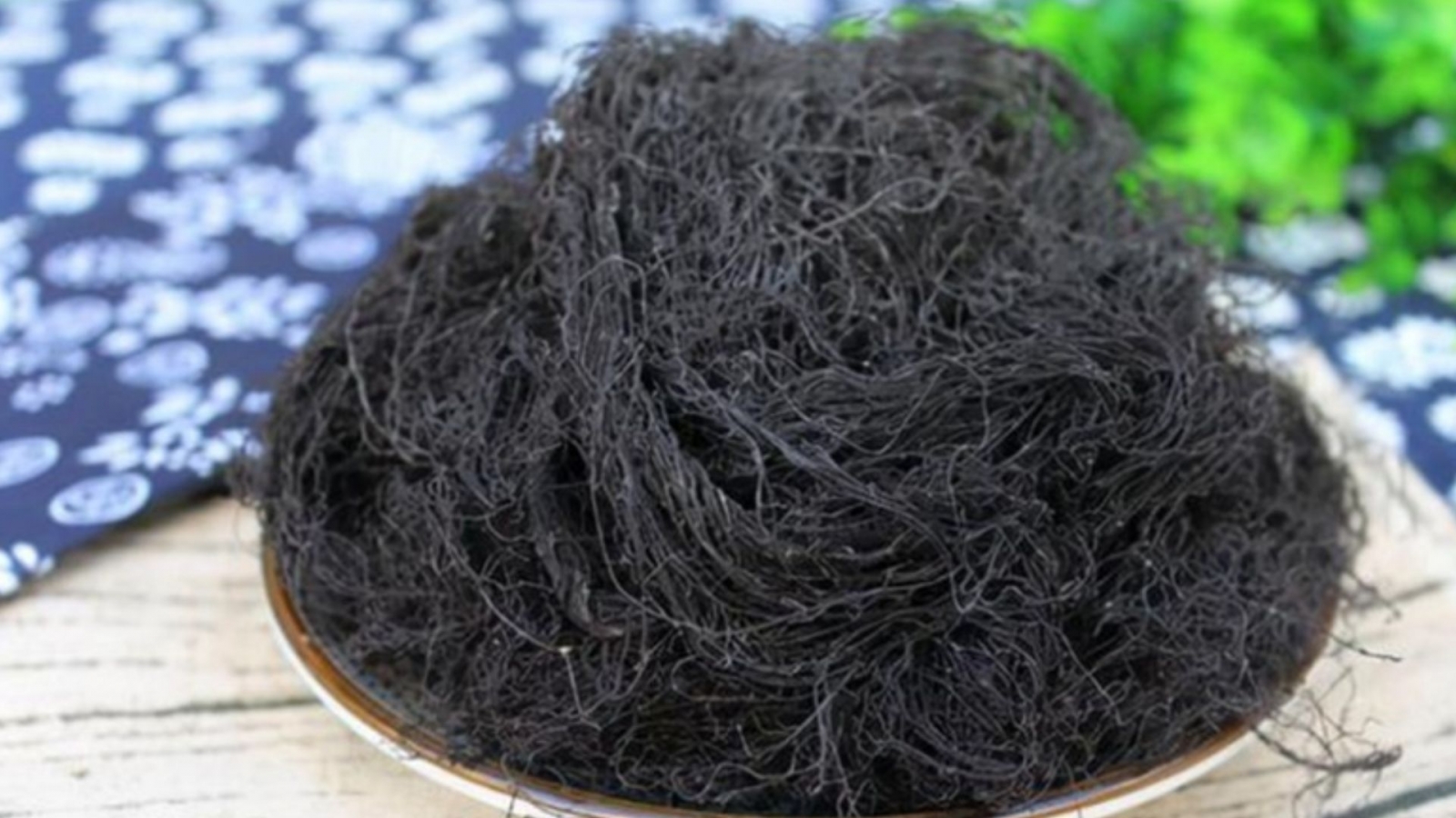 Vị thuốc quý ai nhìn vào cũng sợ, ăn vào lại bổ dưỡng chẳng kém nhân sâm, tổ yến