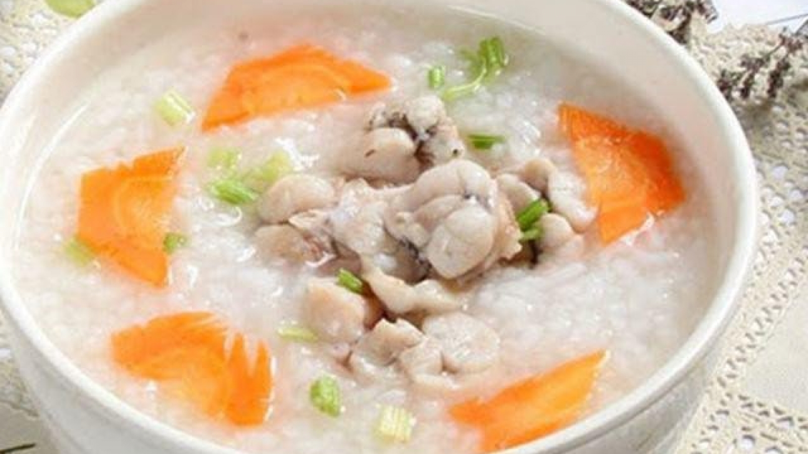 Bí quyết nấu cháo cá chép thơm ngon, không tanh, ai ăn cũng mê
